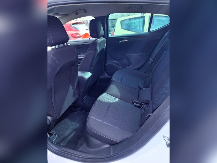 Opel Astra <span class=